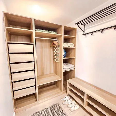 Mai 71 Johanna Suvekorter Пярну