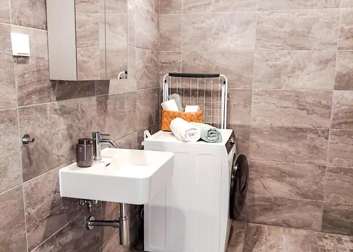 Mai 71 Johanna Suvekorter * Пярну