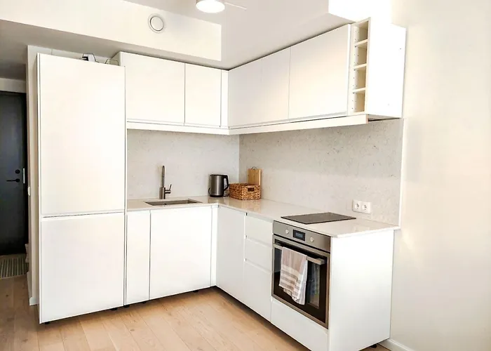 Mai 71 Johanna Suvekorter * Pärnu